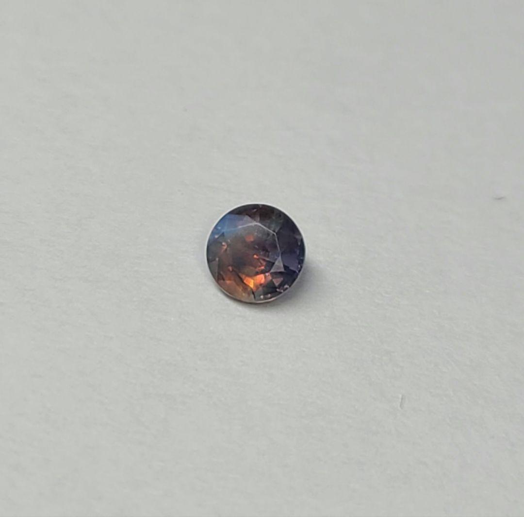 ブルーシラーが踊る!!★ブラジルアレキサンドライト★リング、ペンダント受付中