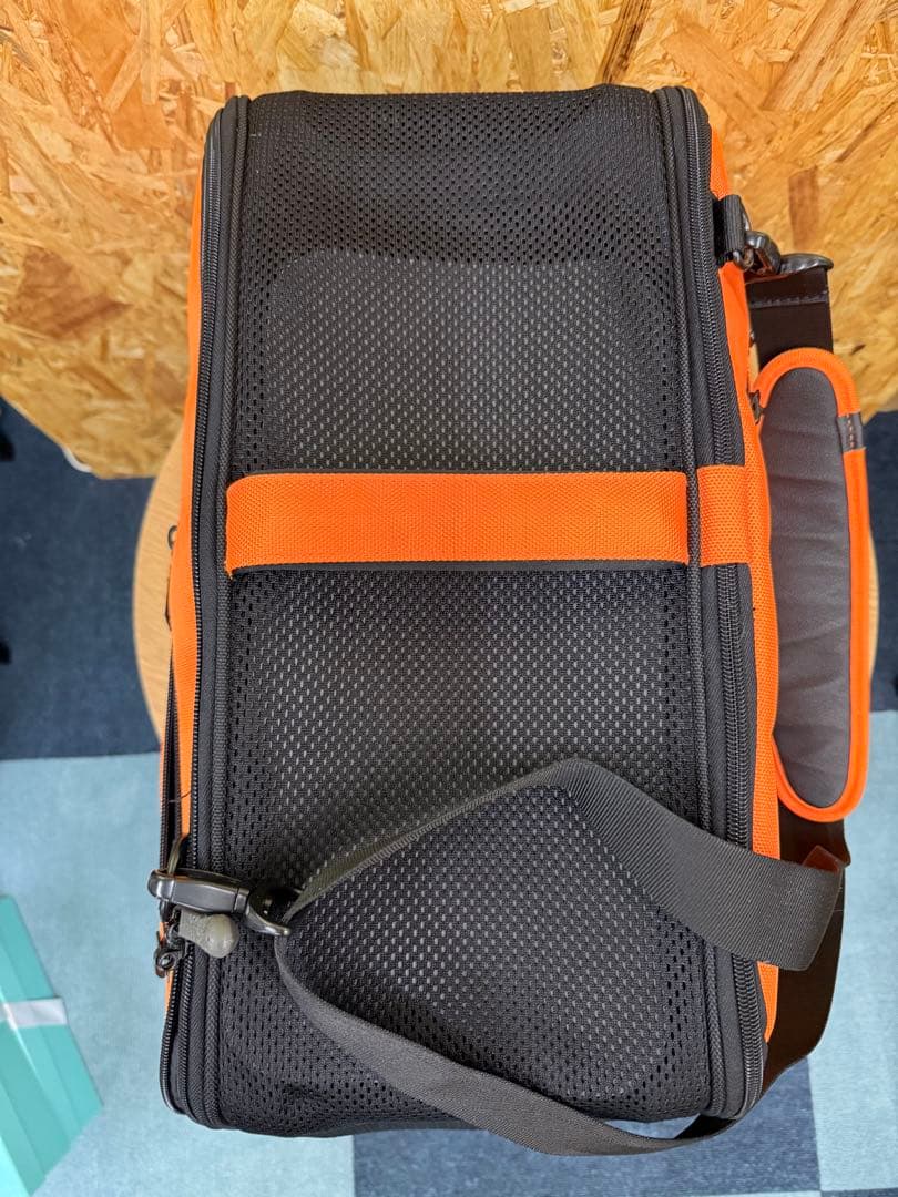 スリーピーポッド オレンジ 移動用バッグ　sleepypod ペット
