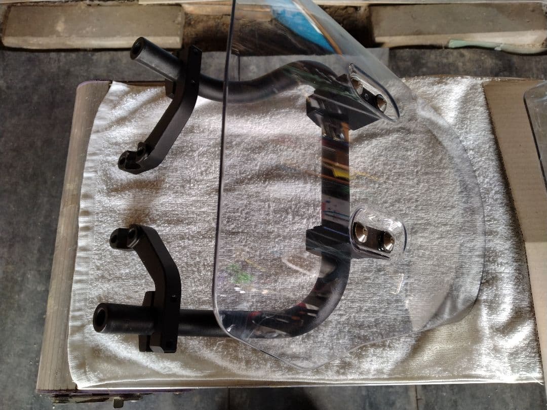 CT125 ジータアドベンチャーウインドシールドラージ STDシールド付き