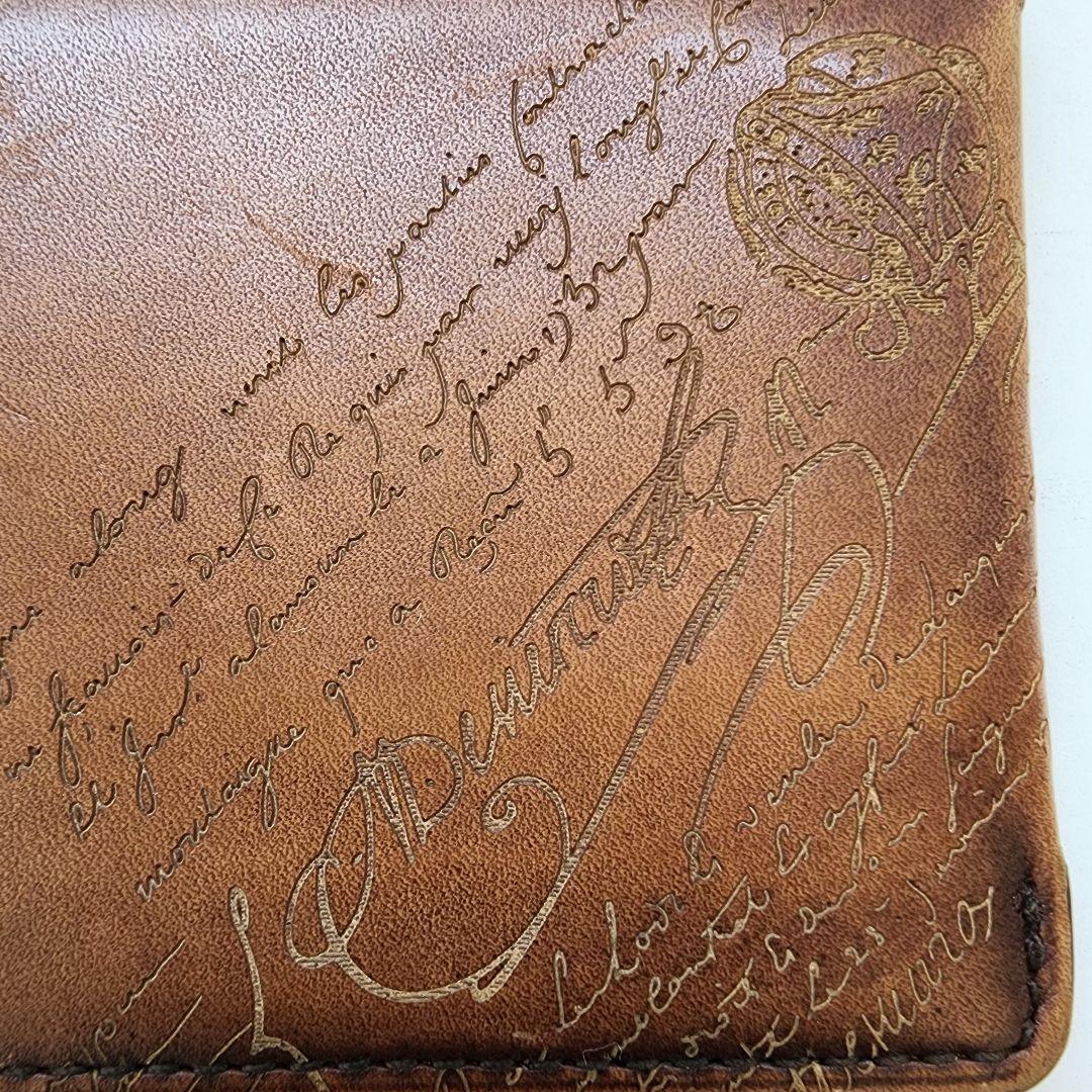 【良品】ベルルッティ カリグラフィ マネークリップ 折り財布 ブラウン系 レザー