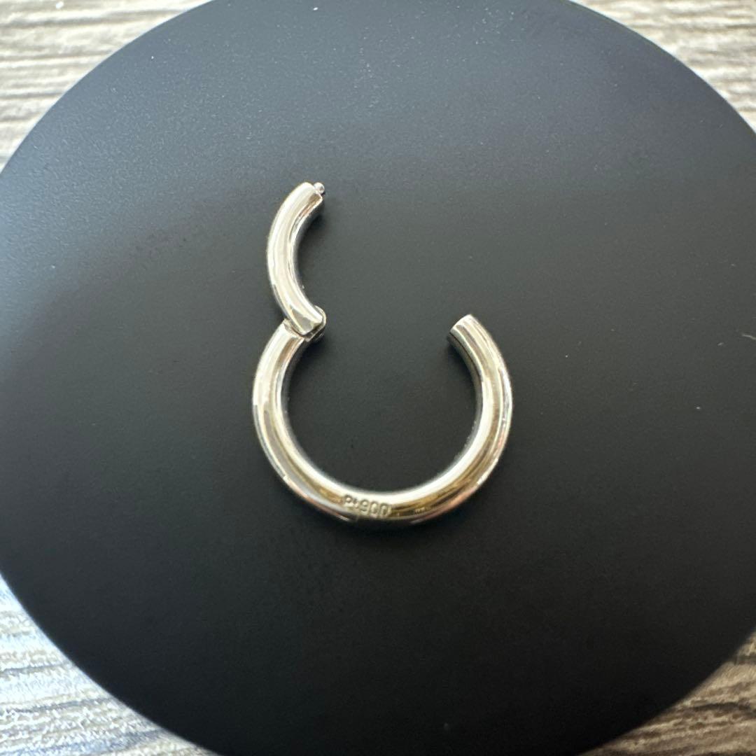 PICOLLETTE プラチナピアス(片耳用)