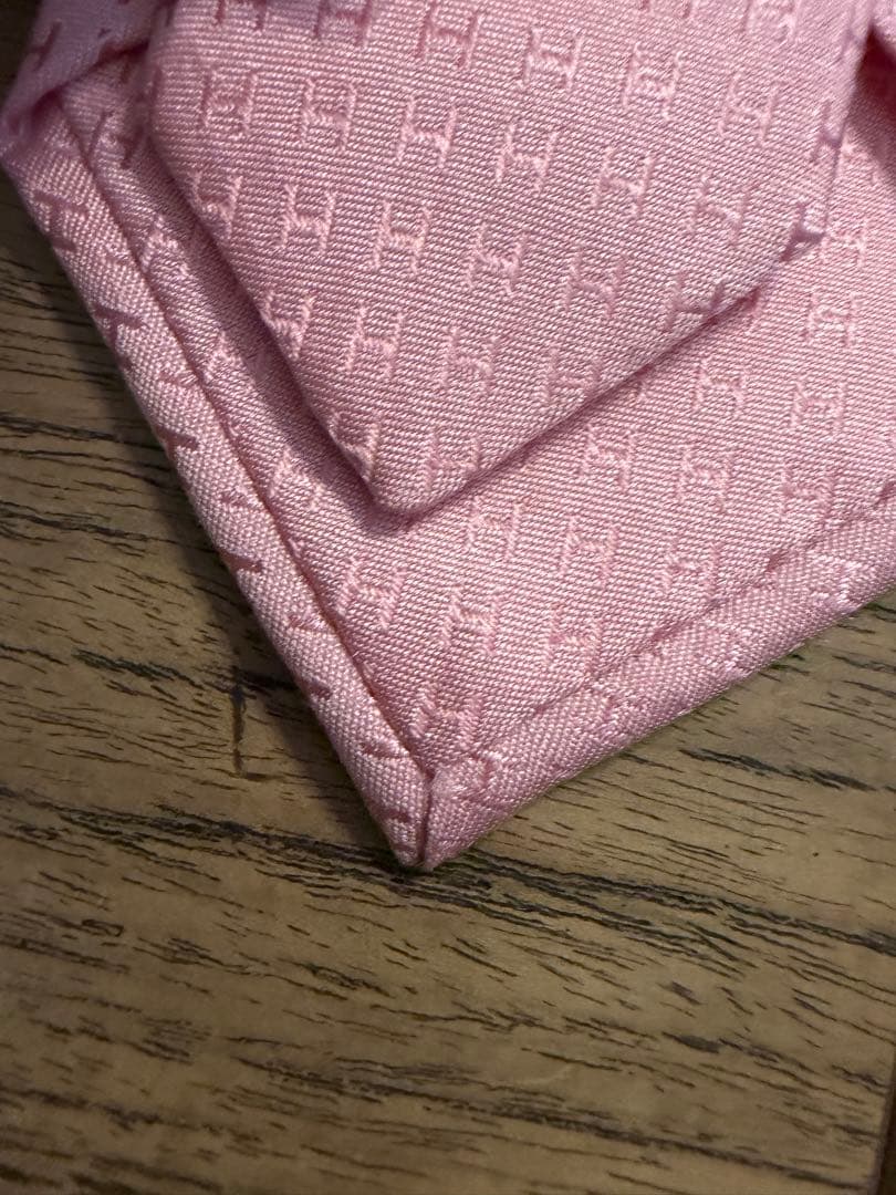 HERMES ピンクのみ　ネクタイ
