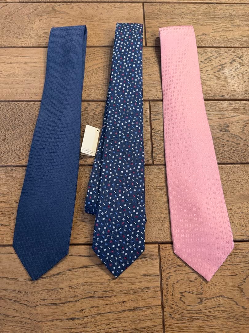 HERMES ピンクのみ　ネクタイ