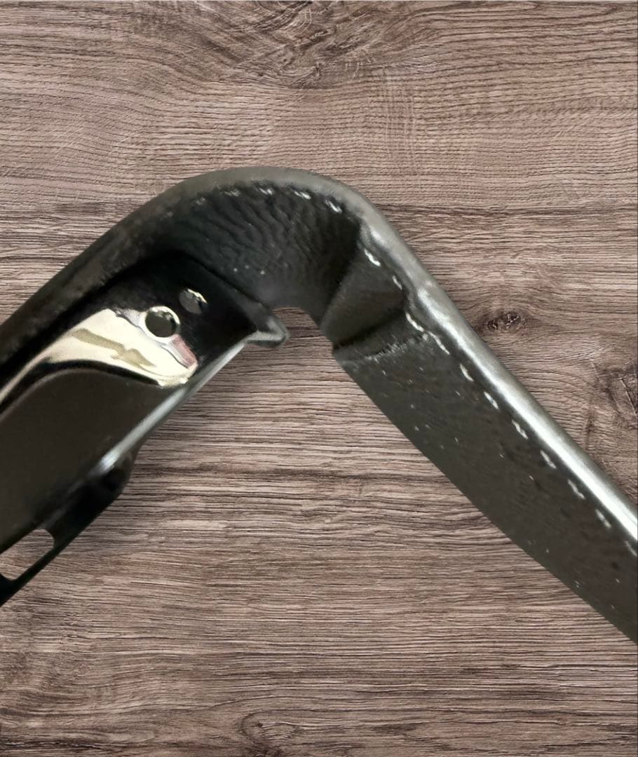 ボナベンチュラ iPhone 16 Pro用 ノービレレザー手帳型ケース（黒）