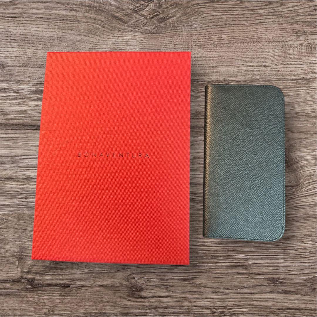 ボナベンチュラ iPhone 16 Pro用 ノービレレザー手帳型ケース（黒）