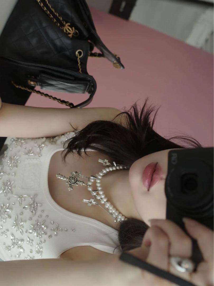 新品タグ付き ダーリッチ ジュエリーリブノースリトップス ホワイト