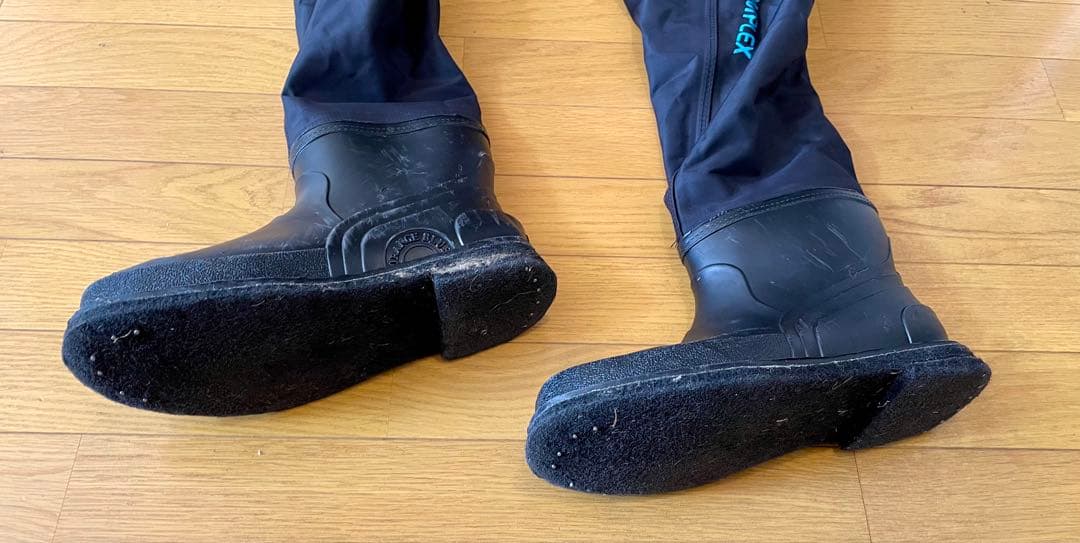 ウェーディング　フィッシングスーツ 防水ブーツ　セット
