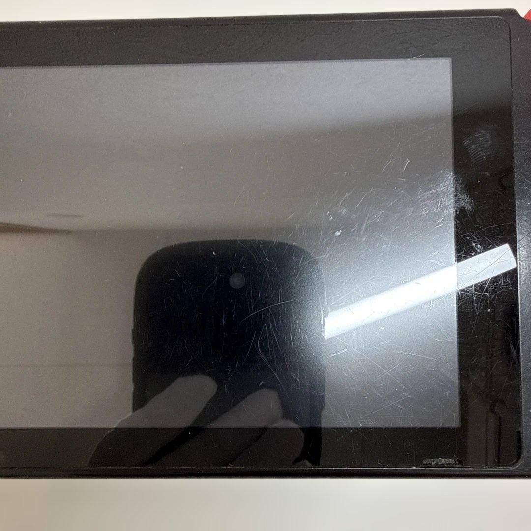 Nintendo Switch 本体 赤/青 Joy-Con 付属品付き　☺︎