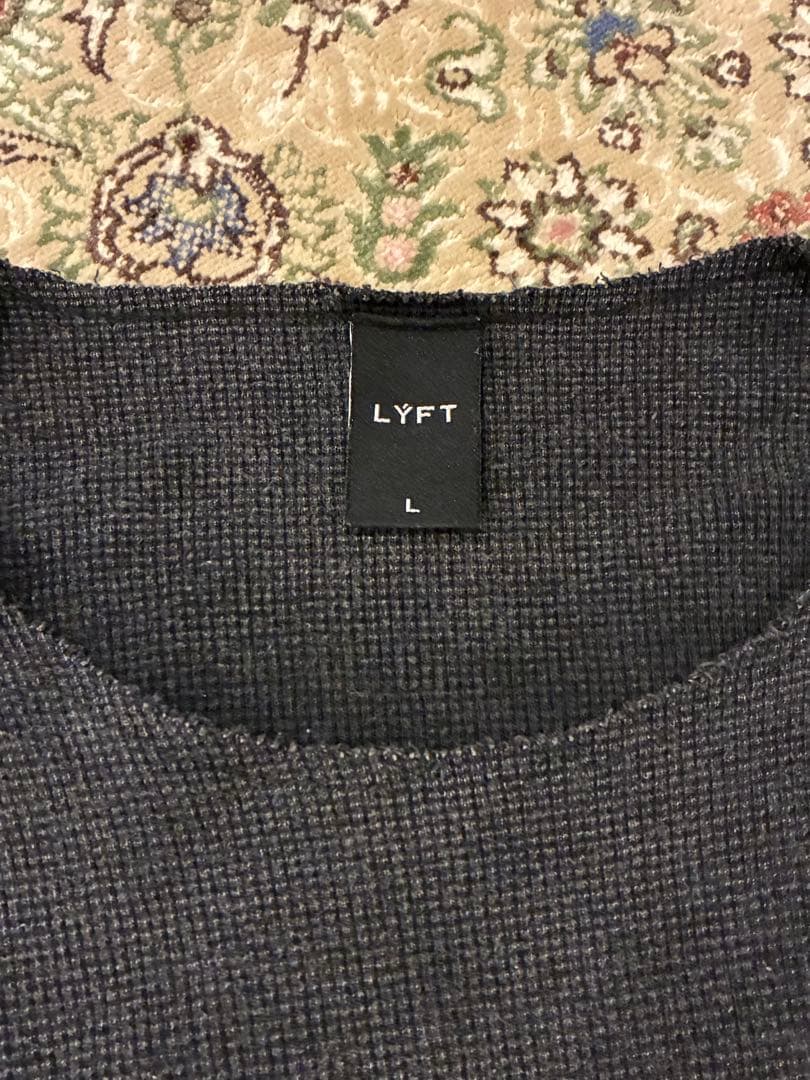 トップス LYFT BORN TO LYFT Fitness Club L