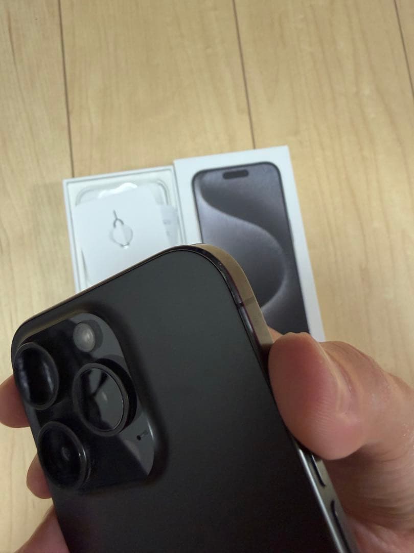 iPhone 15 Pro 128GB SIMフリーApple バッテリー83%