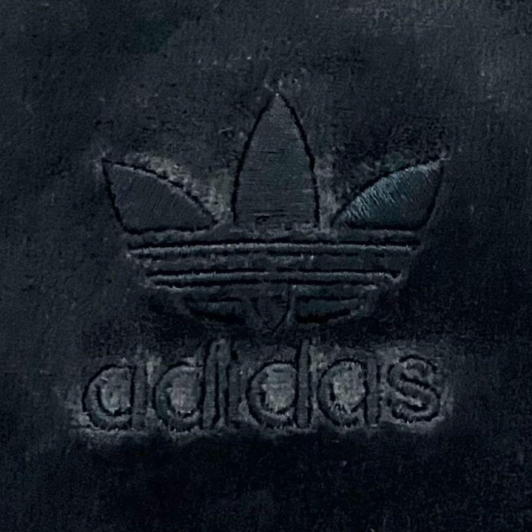 adidas　アディダス　トラックジャケット　ベロア　3本ライン　刺繍ロゴ