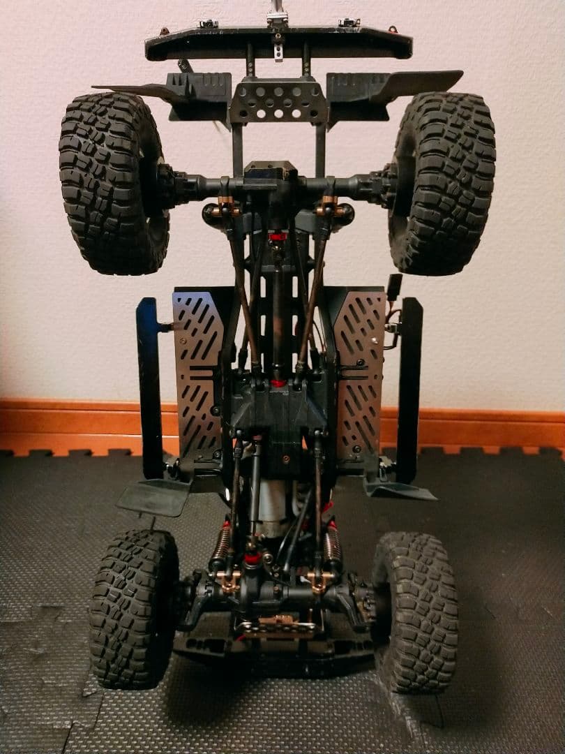 トラクサス　TRX4 ディフェンダー　カスタム