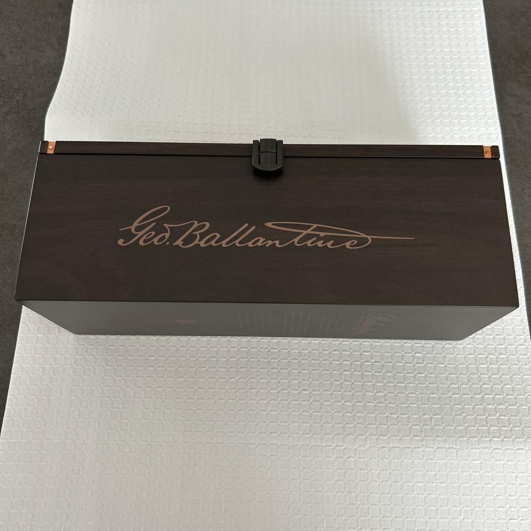 バランタイン 30年 スコッチウイスキー 700ml 正規品 箱付 未開封