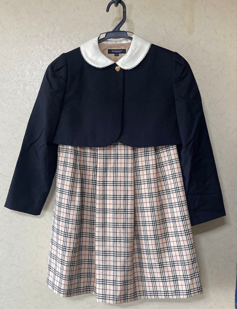 BURBERRY LONDON 女児フォーマル セットアップ 130