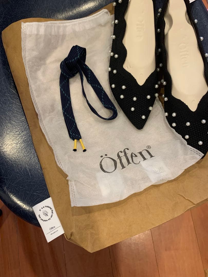 新品タグ付　オッフェン　スカラップパールパンプス　39