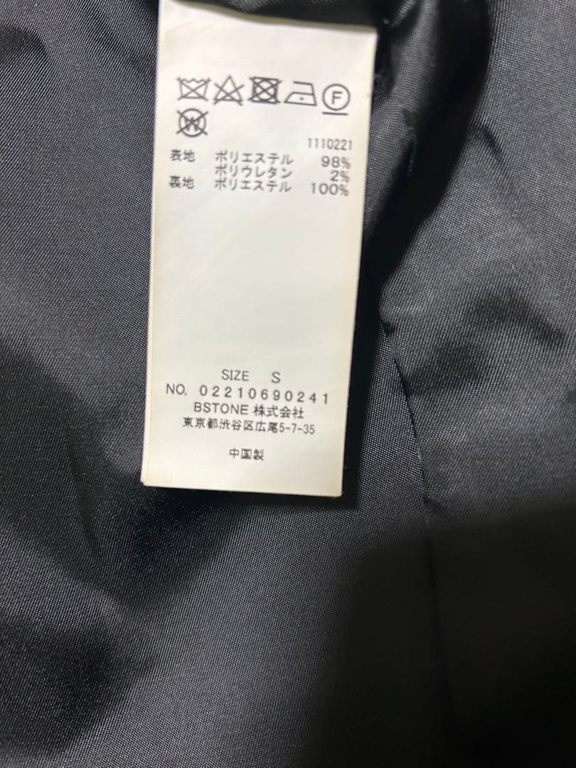 トップス WAVE COLLAR ANGULAR VEST