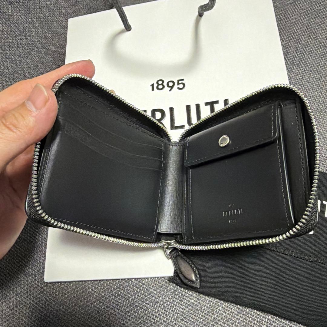 Berluti ベルルッティ イタウバ コンパクト ジップウォレット パティーヌ