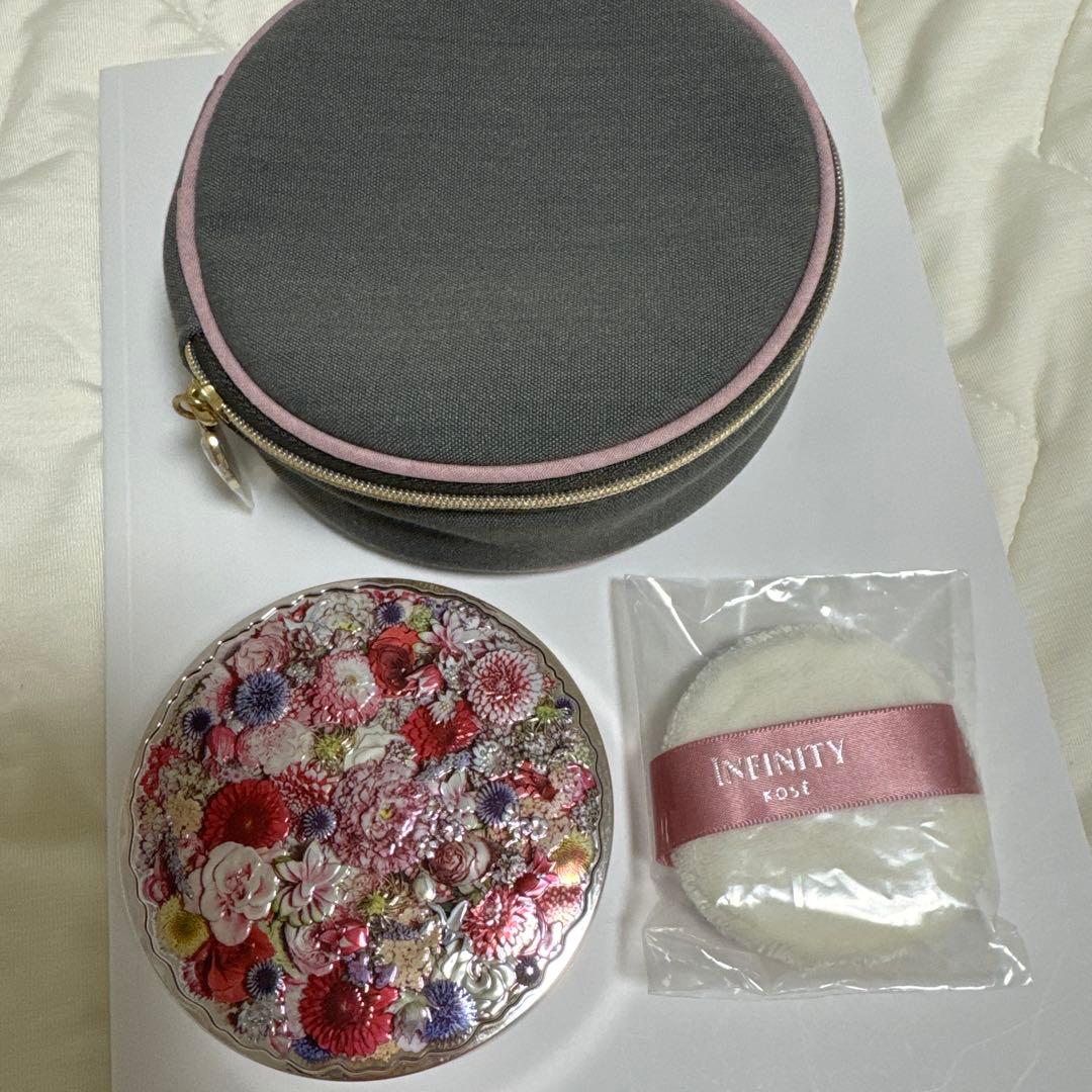 インフィニティ　ロイヤルフラワーコレクション　コンパクトパウダー