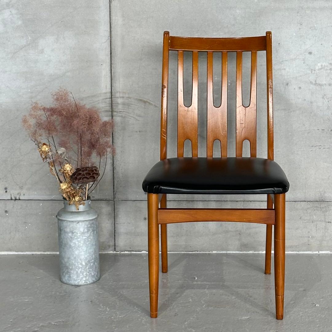 ✦昭和レトロ✦ karimokuカリモク 旧カタカナロゴ ダイニングチェア