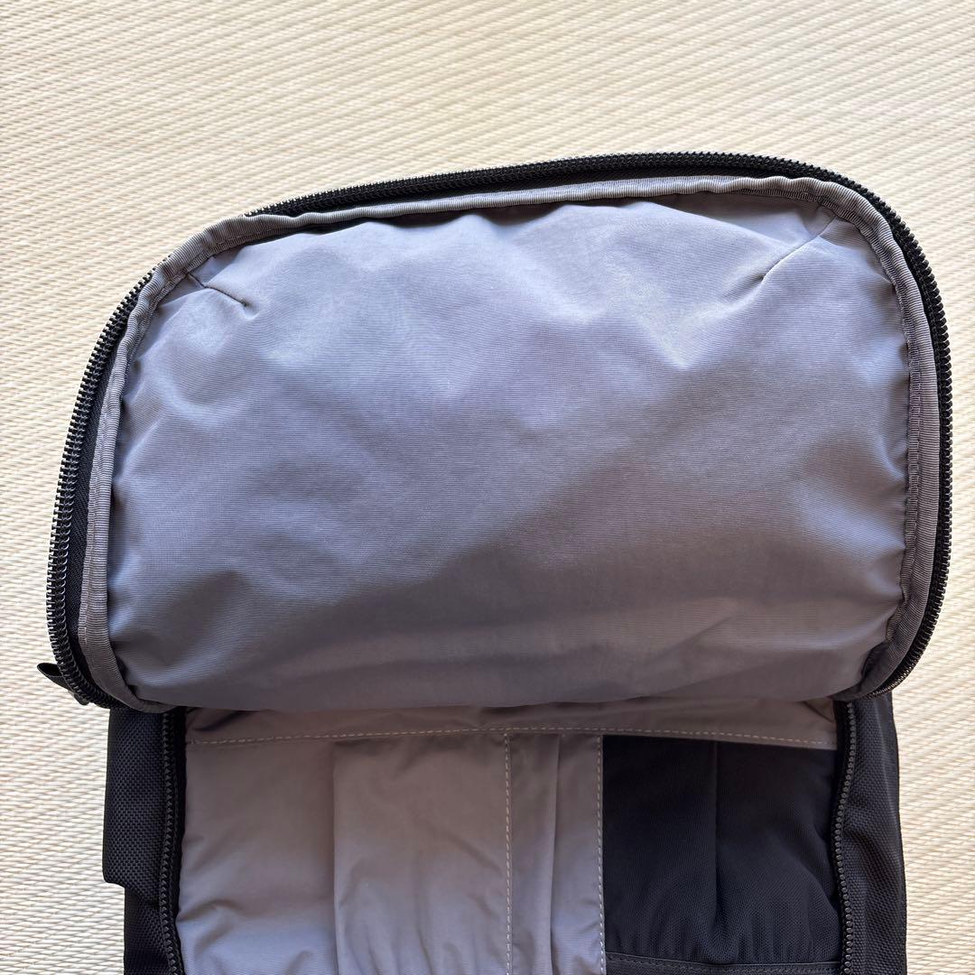 Aer City Pack ブラック 14L