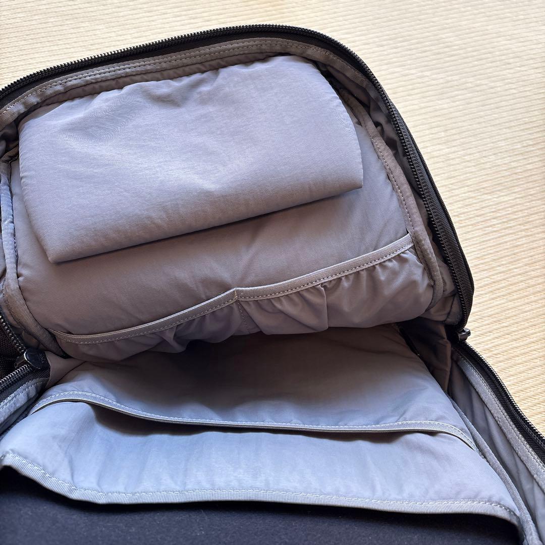 Aer City Pack ブラック 14L