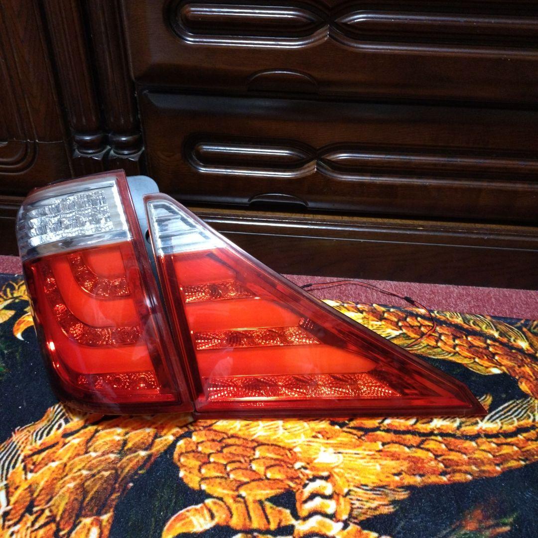 トヨタ アルファード ANH20 テールランプ