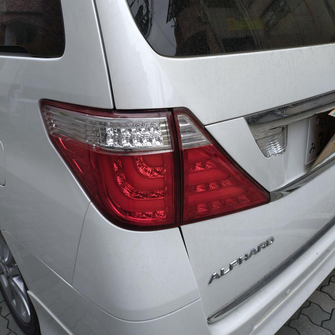 トヨタ アルファード ANH20 テールランプ