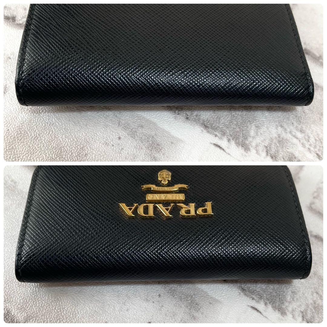 未使用級✨プラダ　4連キーケース　キーリング　サフィアーノレザー　黒　RFID