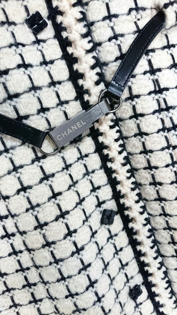 シャネル♥お上品なバイカラーの素敵コート・ジャケット♥綺麗です♥