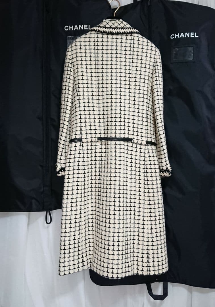 シャネル♥お上品なバイカラーの素敵コート・ジャケット♥綺麗です♥