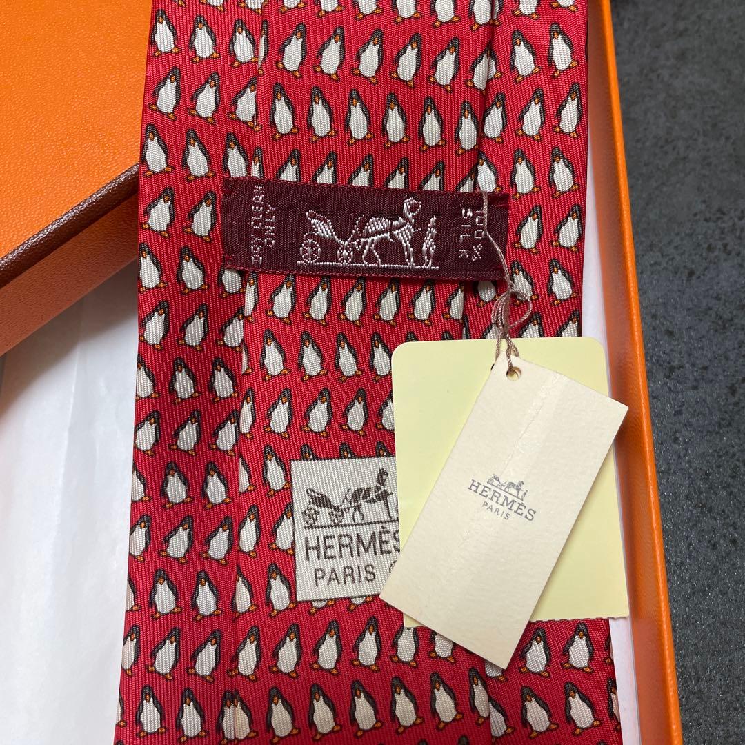 ❣️新品未使用❣️タグ付きHERMES エルメス　ネクタイ レッド　赤　ペンギン