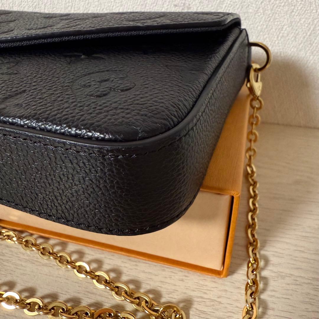 VUITTON ポシェット・フェリシー
