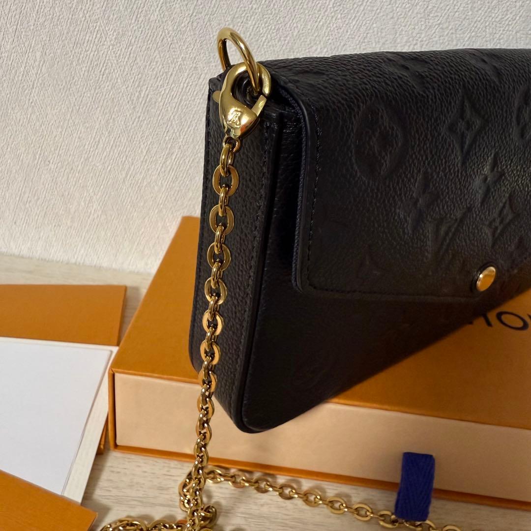 VUITTON ポシェット・フェリシー