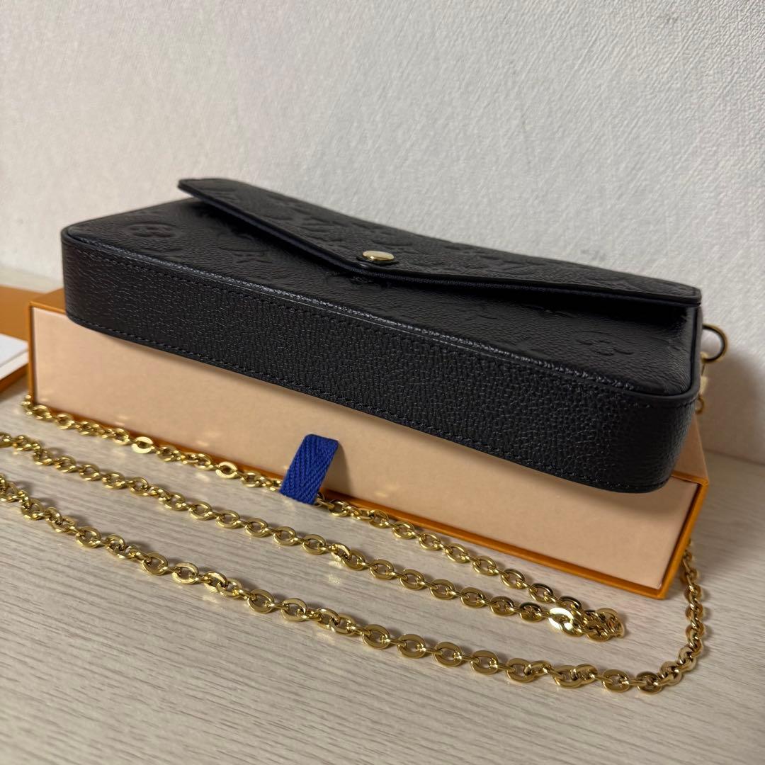 VUITTON ポシェット・フェリシー