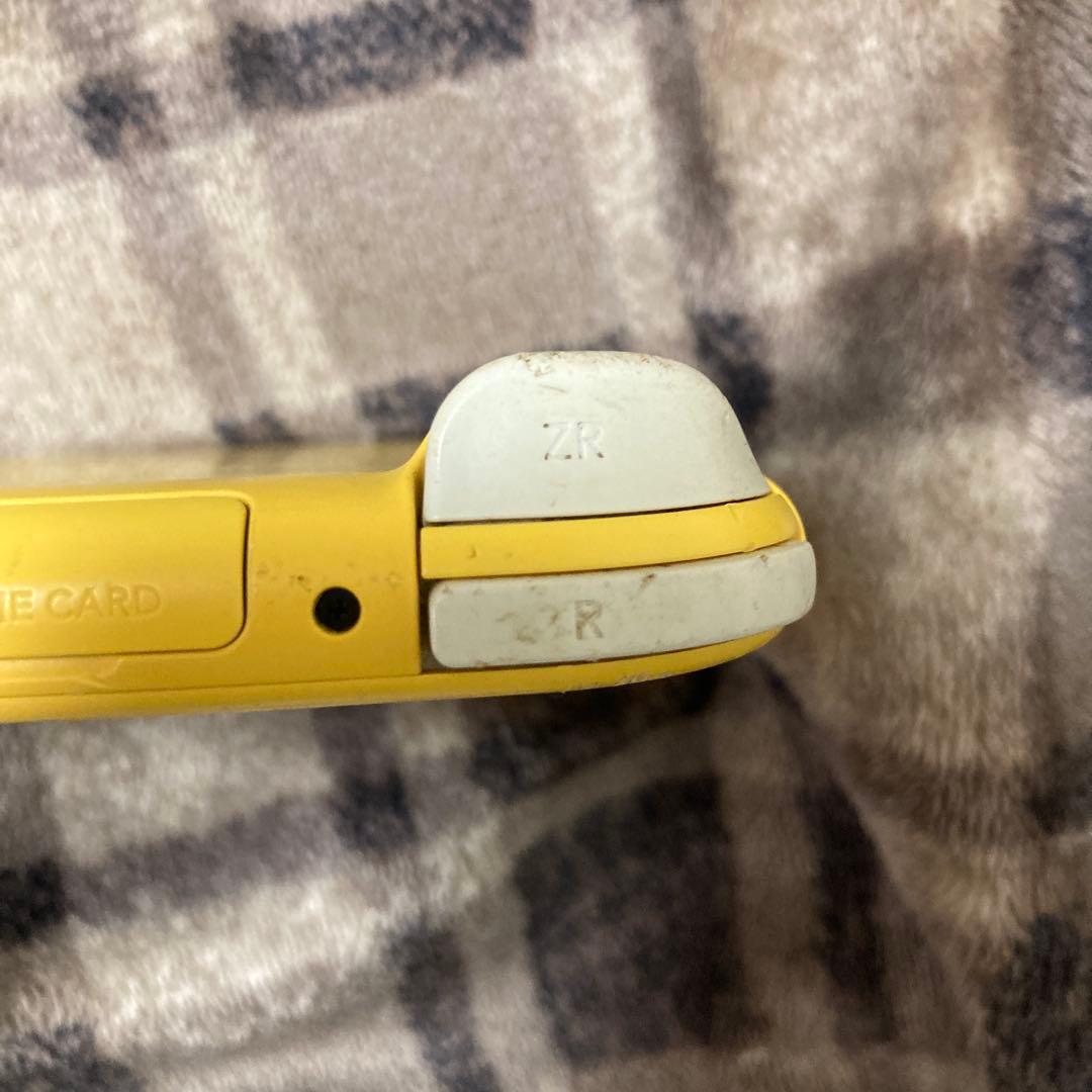 ニンテンドーSwitch 本体　イエロー