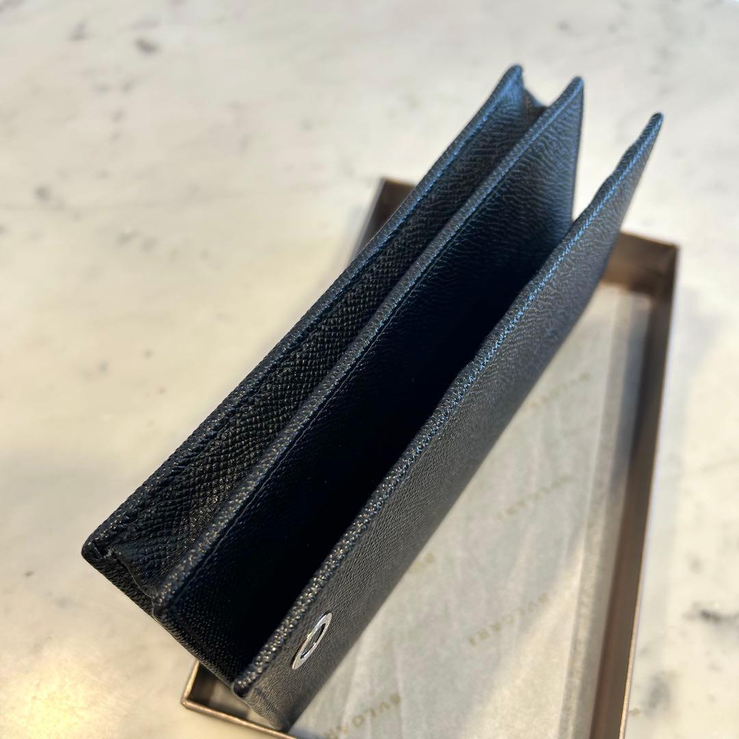 新品未使用　BVLGARI ブルガリマン　2つ折り長財布　ブラック30398