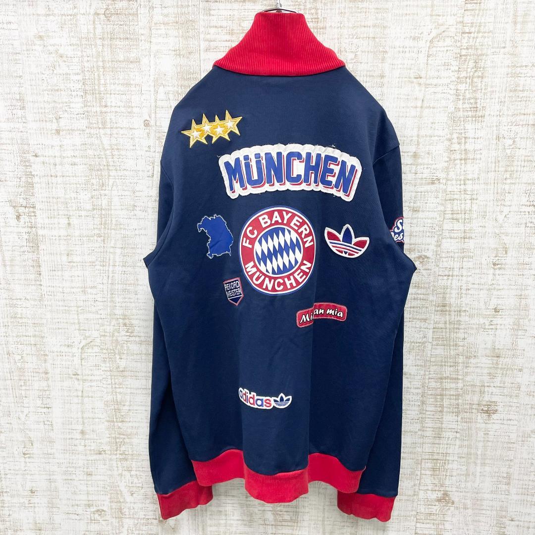 EV68《バイエルンミュンヘン》アディダス　トラックジャケット　刺繡ロゴ