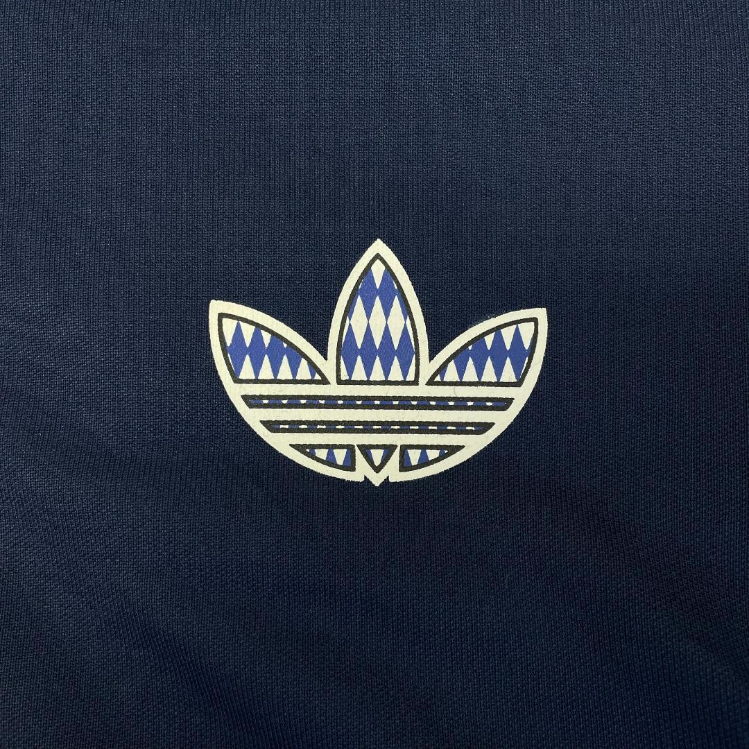 EV68《バイエルンミュンヘン》アディダス　トラックジャケット　刺繡ロゴ