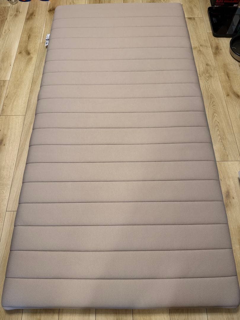 エアウィーヴ　敷布団　肩やわ シングル