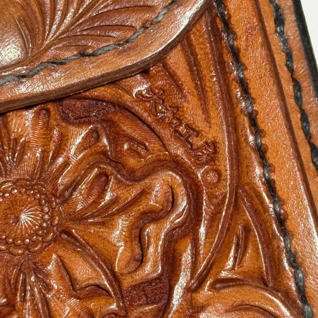 ⭐️極美品⭐️大和工房　マットレッドポロサス　二つ折り財布　カービング　パイソン