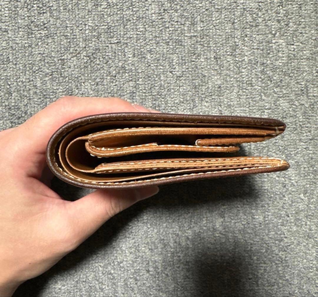 gaea2096 手縫いの極上ヌメ革二つ折り財布　ショートウォレット【年末特価】