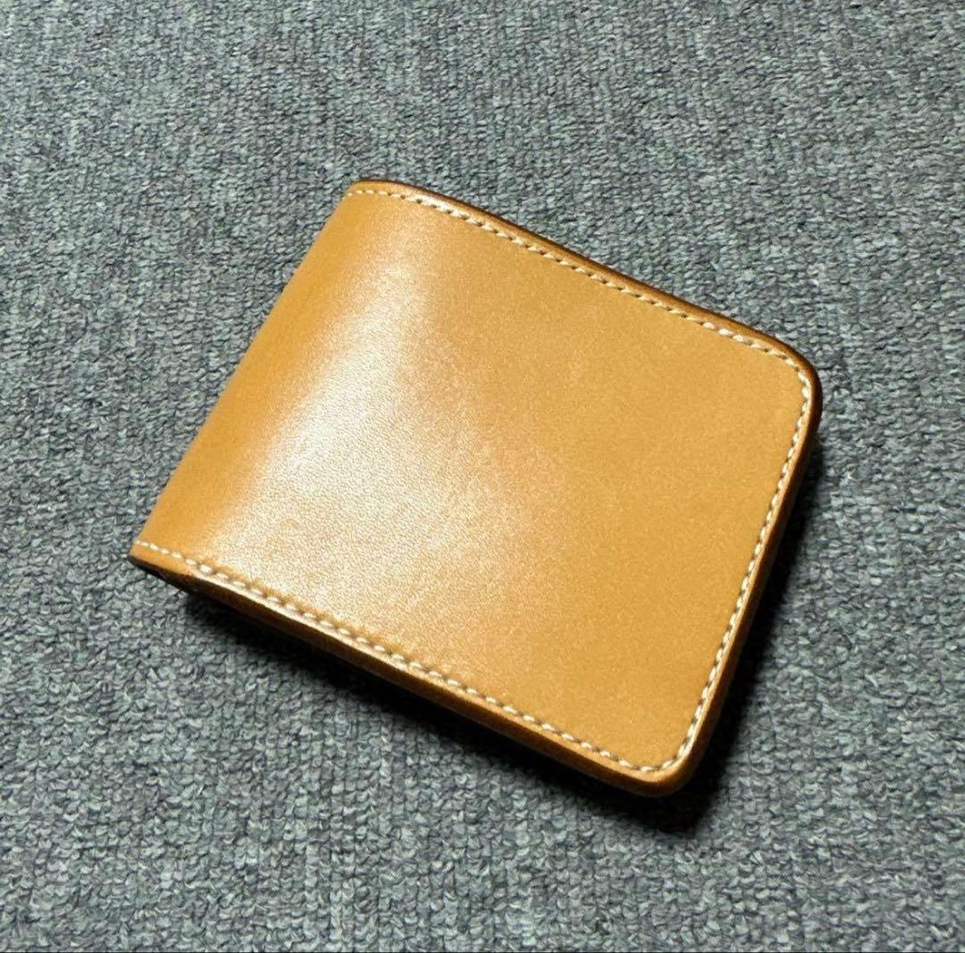 gaea2096 手縫いの極上ヌメ革二つ折り財布　ショートウォレット【年末特価】