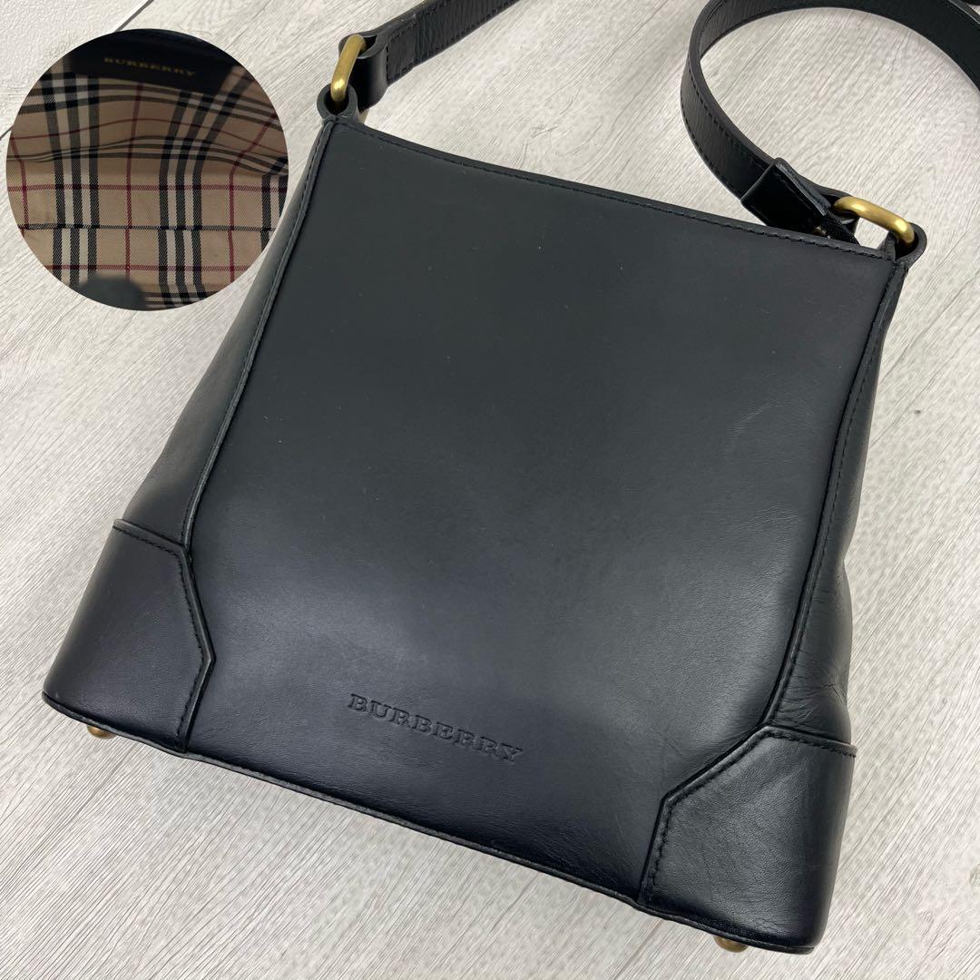 美品✨ Burberry バーバリー ショルダーバッグ ノバチェック レザー