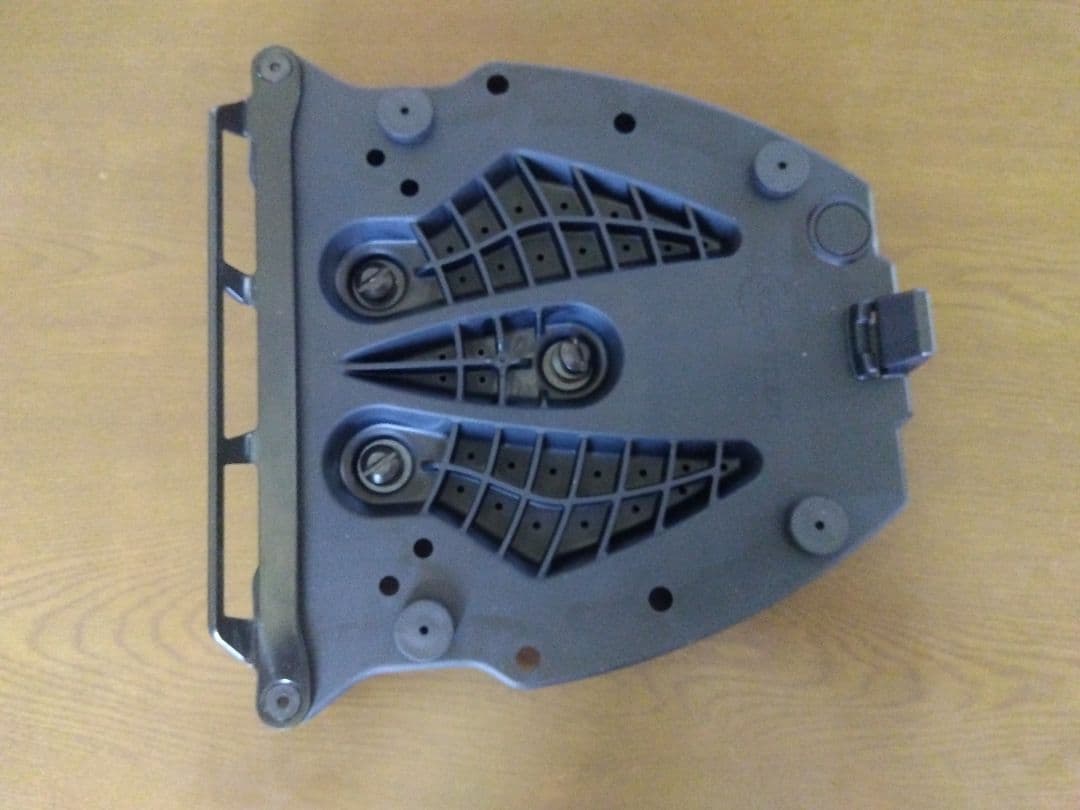 sw-motech ALU-RACKとAdapterPlateのセット