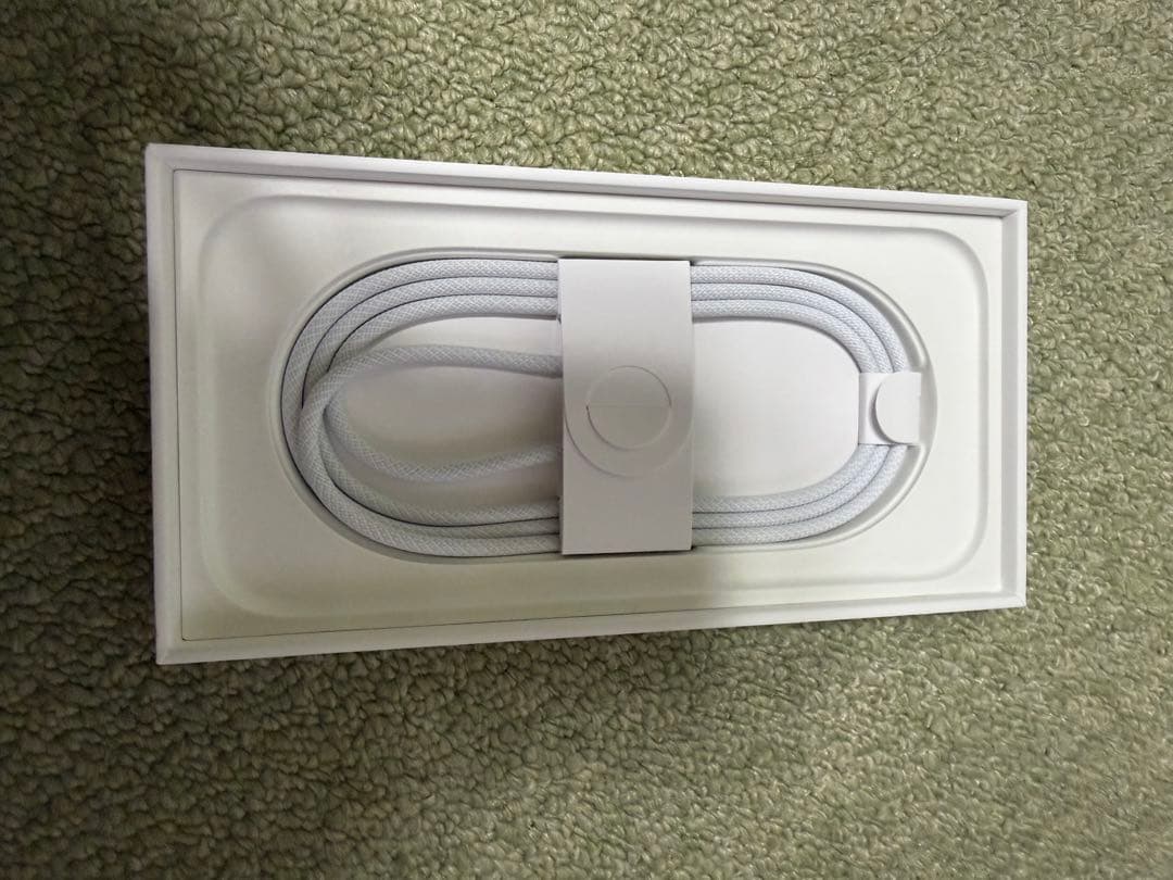 【美品】iPhone 17pro国内版simフリー版256GB