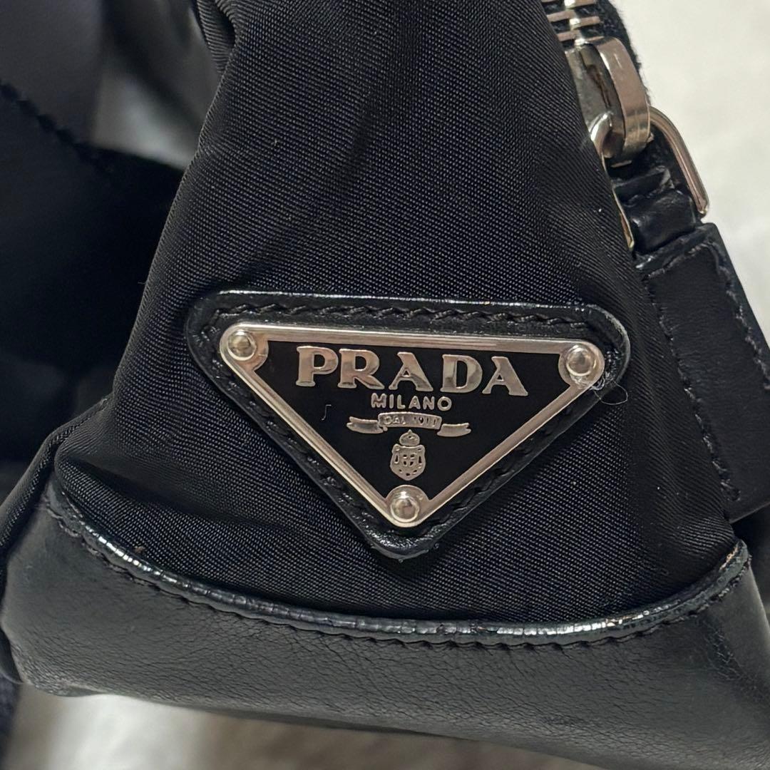 PRADA レザーナイロン ワンショルダーバッグ 黒 y2k 00s