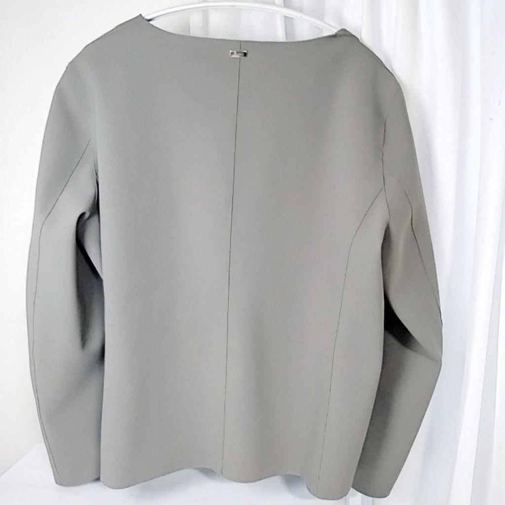 未使用級　HERNO FIRST-ACT ノーカラージャケット　46　イタリア製