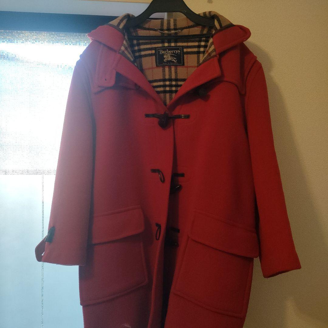 BURBERRY ダッフルコート 赤