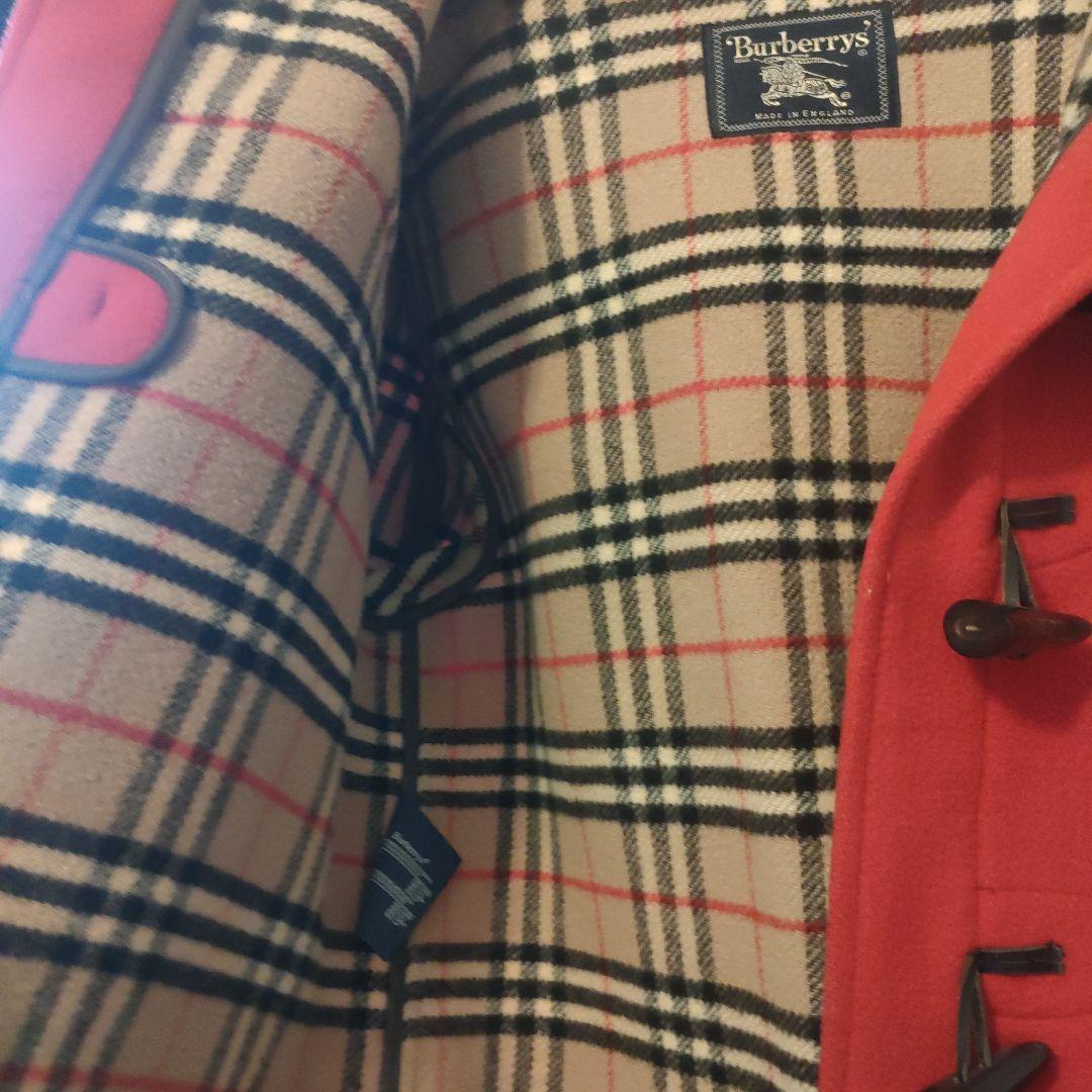 BURBERRY ダッフルコート 赤