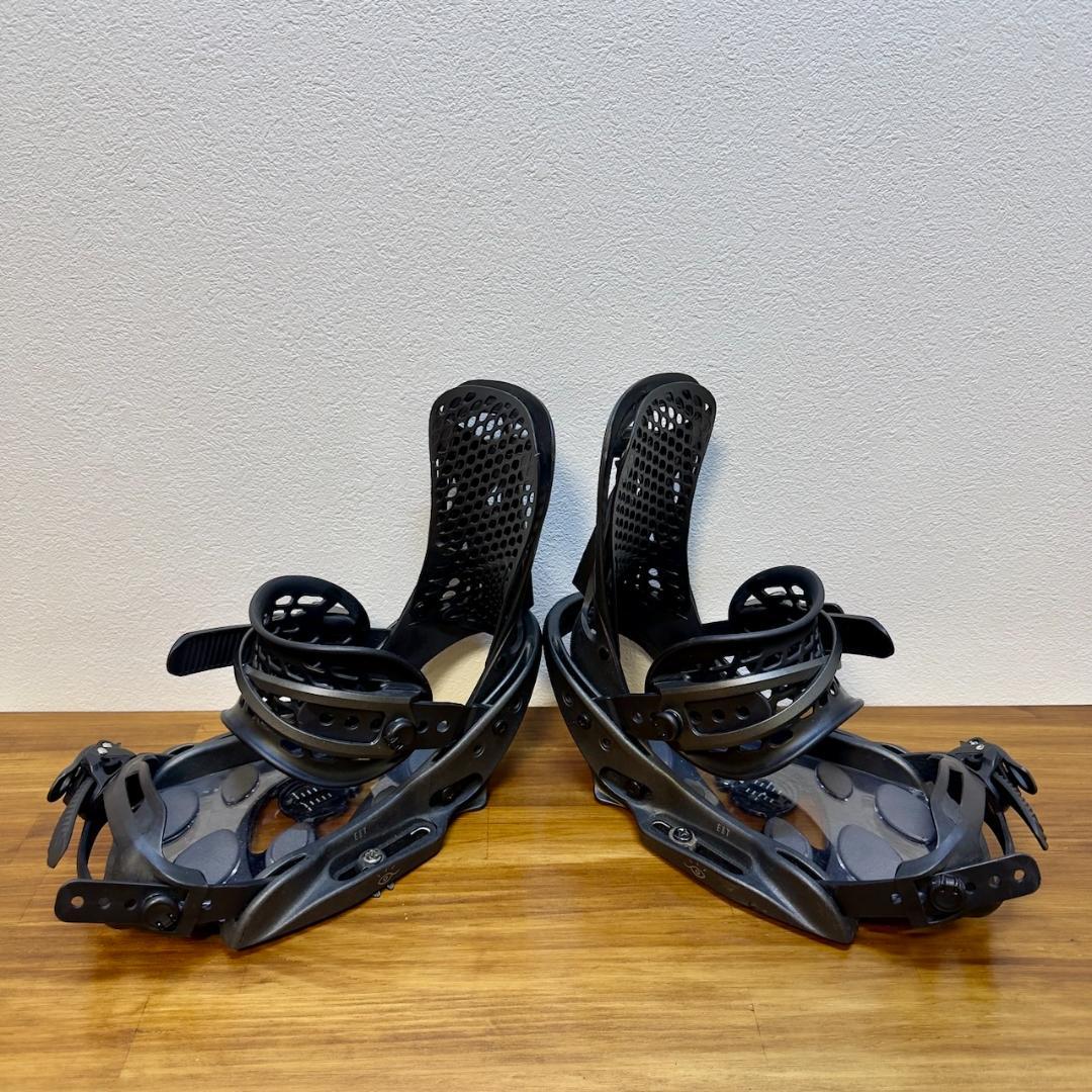 BURTON ESCAPADE　EST Mサイズ　バートン　エスカペード